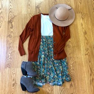 NWT LuLaRoe Madison Skirt - Size Medium